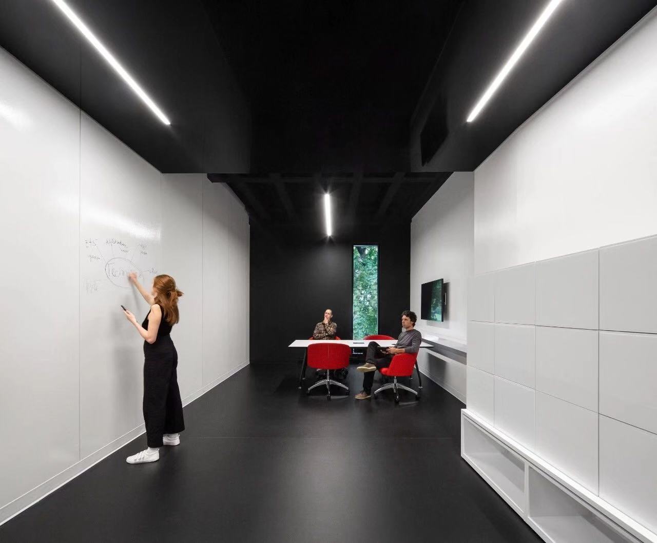 Dow Planetarium revitalised as Centech incubator in Montreal(图8)